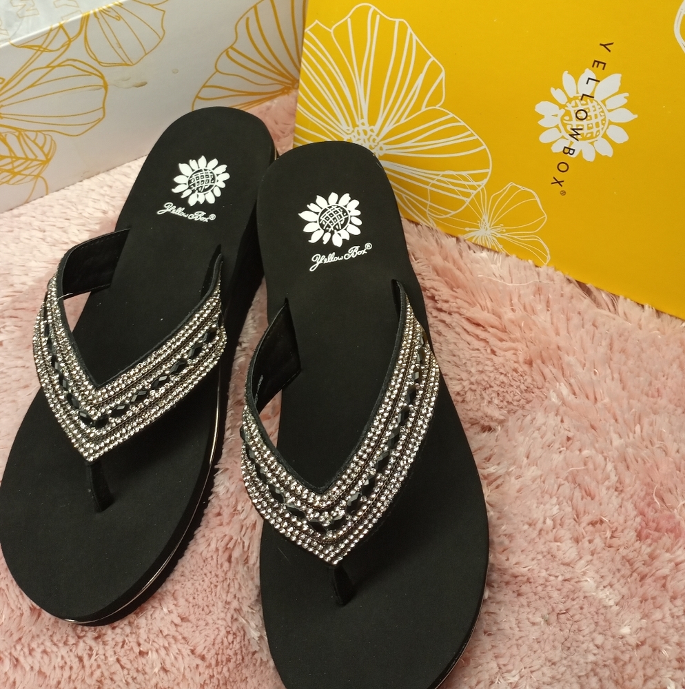 Yellow Box Shoe (Marcy)